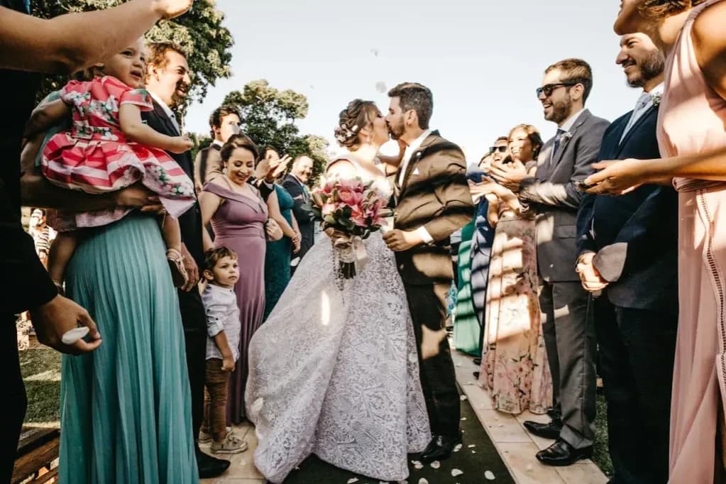 Ile świadkowa powinna dać na wesele? Zaskakująco prosta rada